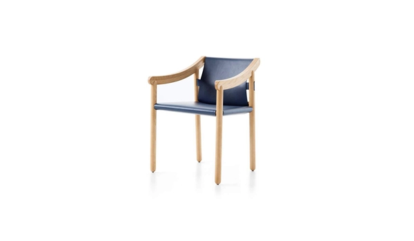Cassina 905 Chair