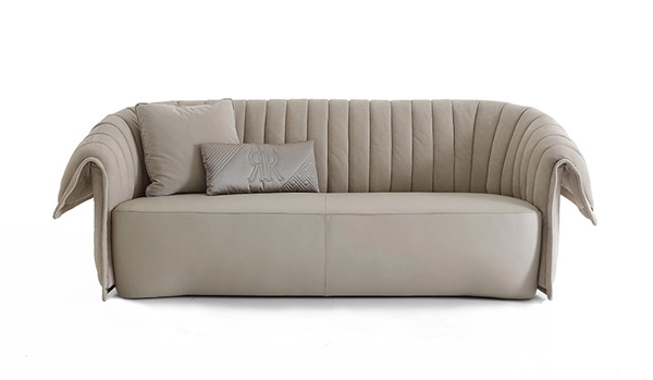 Rugiano Manta Sofa