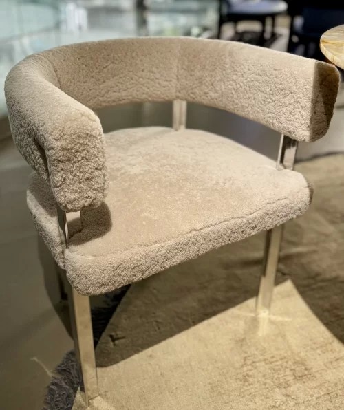 Baxter T Chair